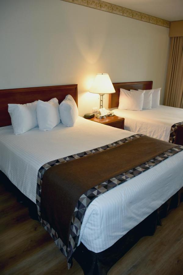 Hm Mirador Hotel Chihuahua Buitenkant foto