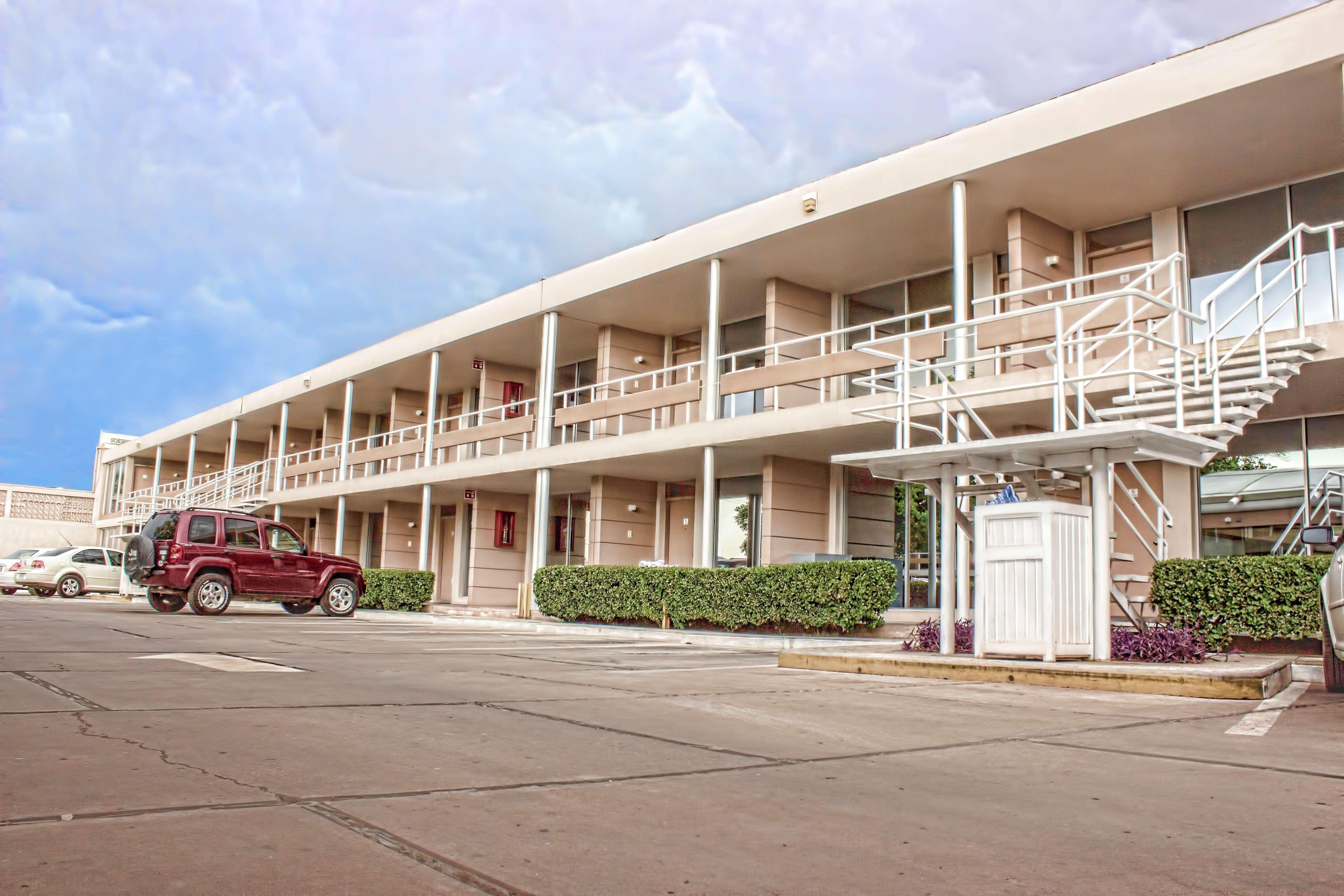 Hm Mirador Hotel Chihuahua Buitenkant foto